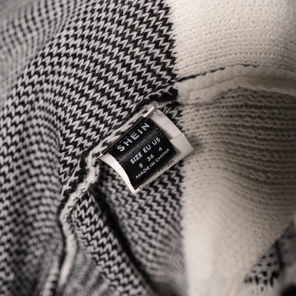 Color block Skeleton Sweater Dress - Picture 6 of 6